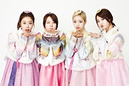 Girl's Day 韓服