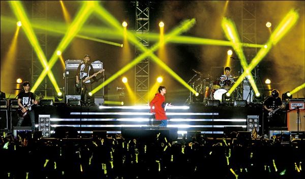 FTIsland 《FTHX》台灣演唱會