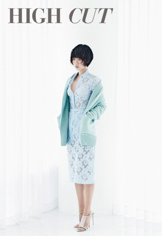 裴斗娜 HIGH CUT 3月 裴斗娜 HIGH CUT 3月