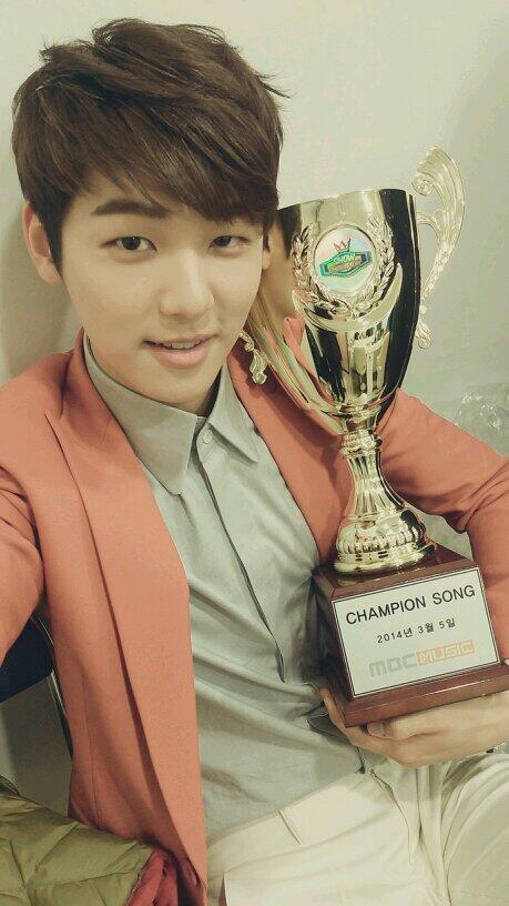 敏赫 Show Champion 140305 一位認證照