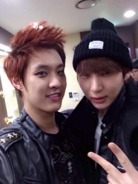 MBLAQ 昇昊 & VIXX LEO MBLAQ 昇昊 & VIXX LEO