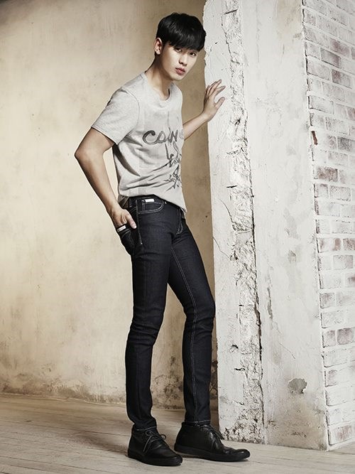 金秀賢 CK Jeans 代言畫報