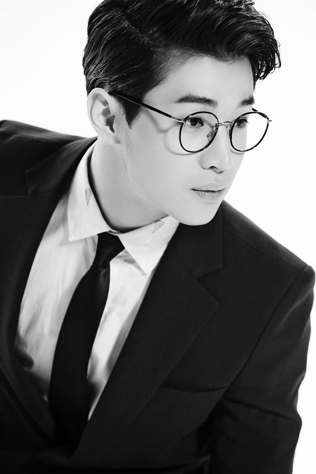 Super Junior-M "SWING" Henry