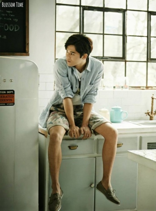 桐俊 Arena Homme + 畫報 (2014.05)
