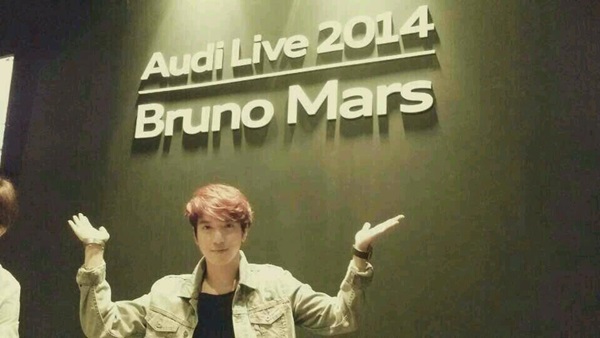 鄭容和參加 Bruno Mars 首爾演唱會 鄭容和參加 Bruno Mars 首爾演唱會