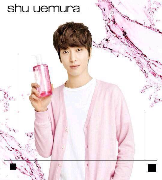 鄭容和 (Shu Uemura / 植村秀) 代言照 鄭容和 (Shu Uemura / 植村秀) 代言照