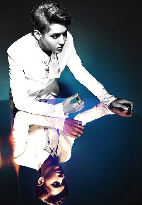 EXO-M KRIS EXO-M KRIS