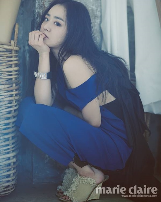 文瑾瑩 (文根英) Marie Claire
