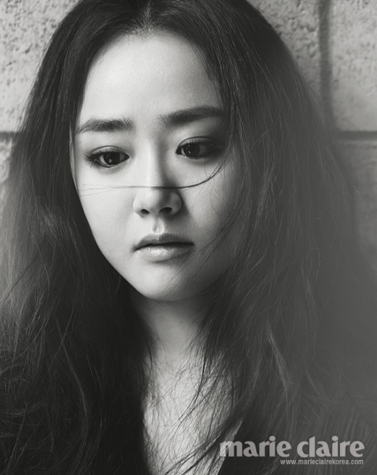 文瑾瑩 (文根英) Marie Claire
