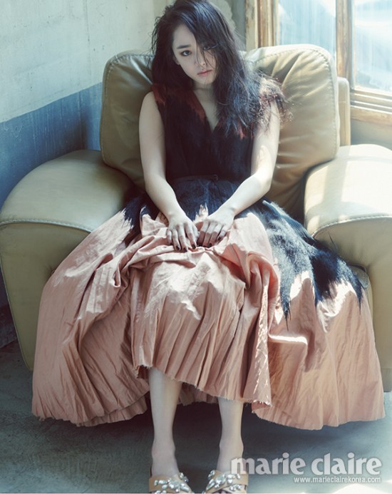 文瑾瑩 (文根英) Marie Claire