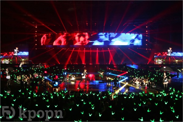 B.A.P "Live on Earth 2014" 首爾場 (Kpopn)