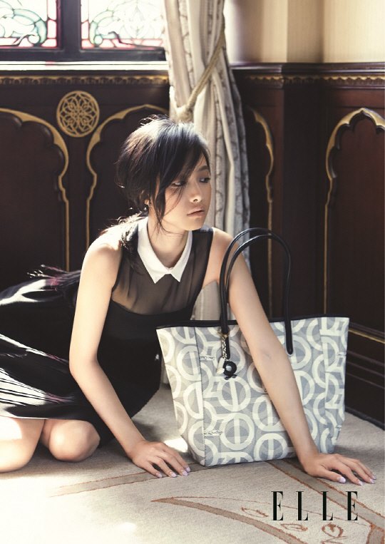 Victoria @ ELLE 