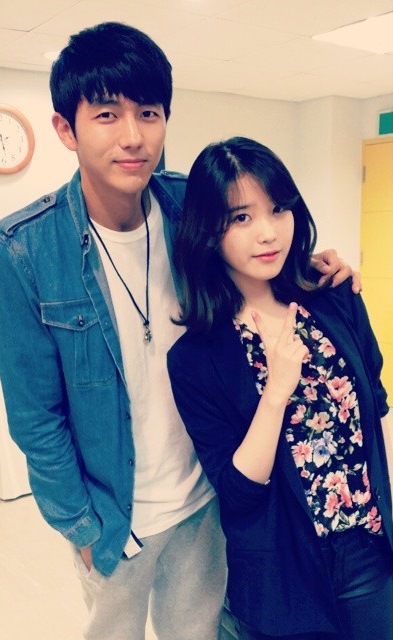 瑟雍 IU 