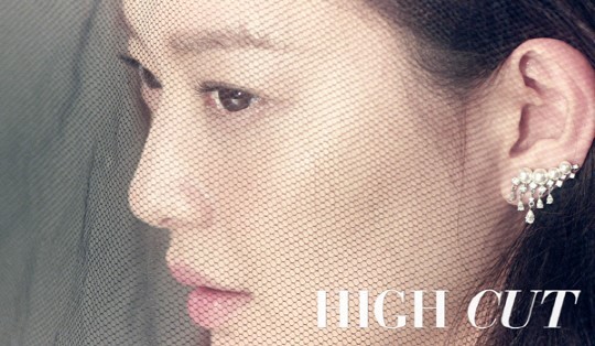 新慜娥 High Cut 畫報 (2014.06) 新慜娥 High Cut 畫報 (2014.06)