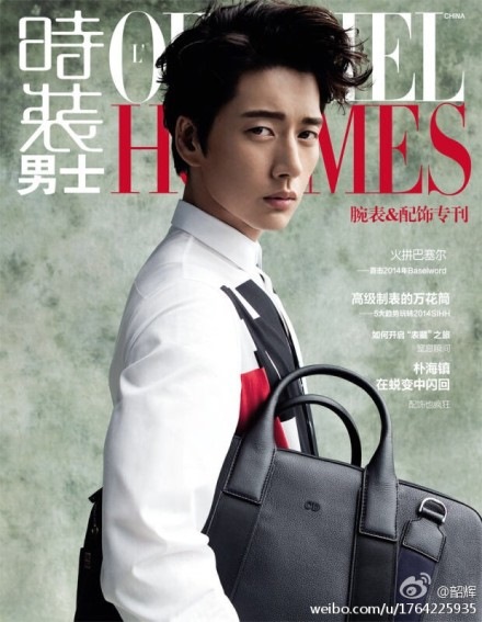 朴海鎮拍中國版《L OFFICIEL HOMMES》封面