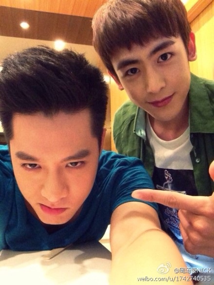 Nichkhun、周湯豪