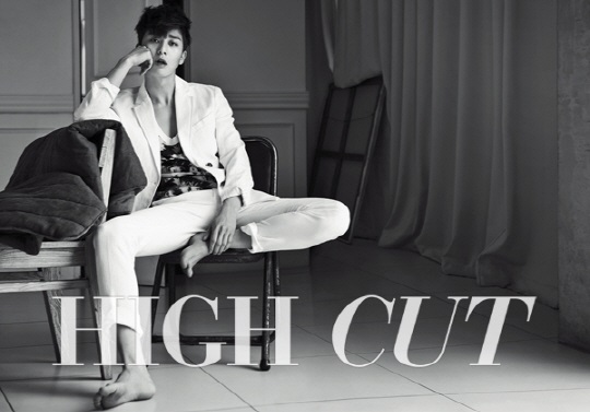 朴書俊 High Cut 畫報 (2014.08)