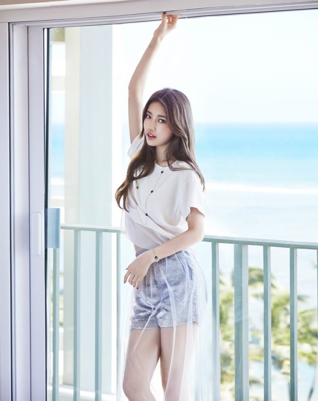 Suzy @ marie claire 6