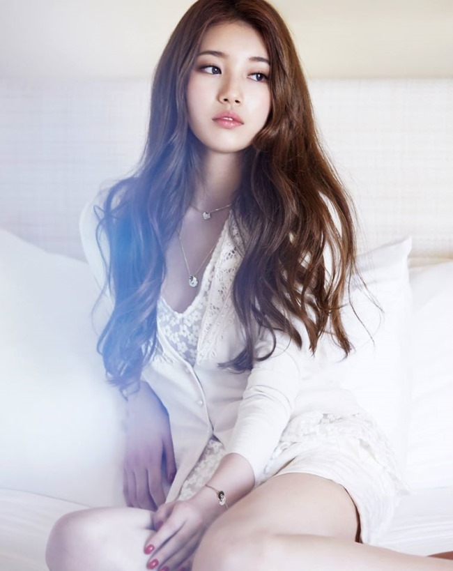 Suzy @ marie claire 