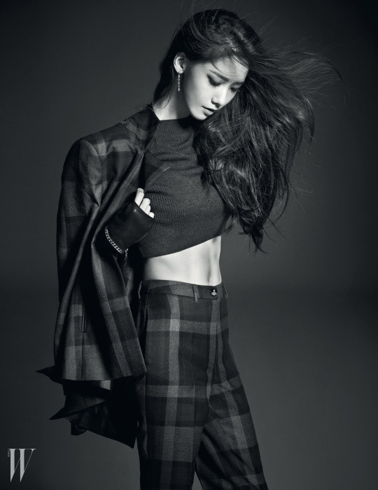 潤娥 @ W Korea