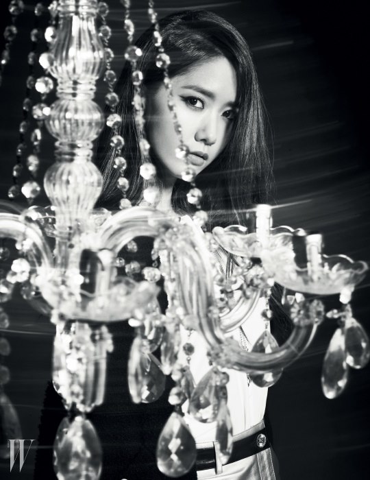 潤娥 @ W Korea