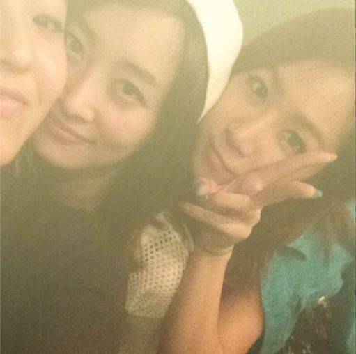 Min、Nicole、So You