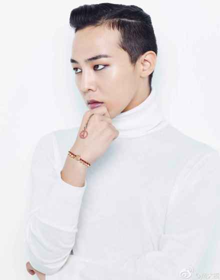 G-Dragon (GD) 周大福