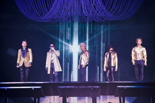 2014 YG Family (BIGBANG) 2014 YG Family (BIGBANG)