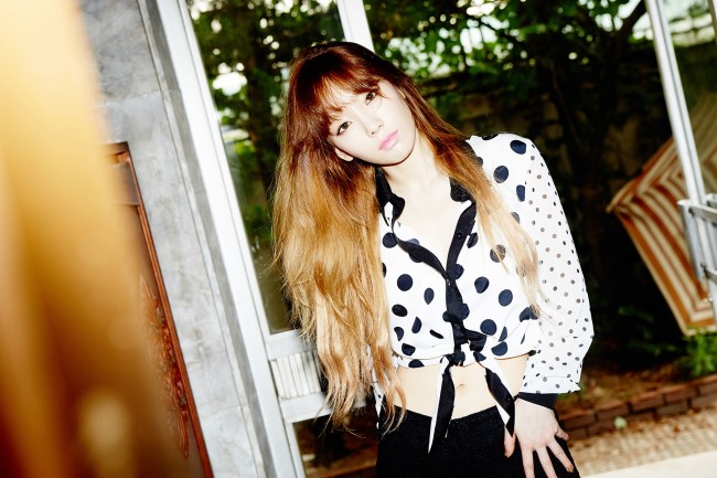 少女時代-TaeTiSeo《Holler》概念照:太妍 少女時代-TaeTiSeo《Holler》概念照:太妍