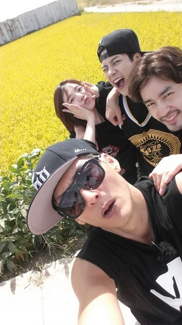 Sunny、朴俊瑩、Jackson、大谷亮平