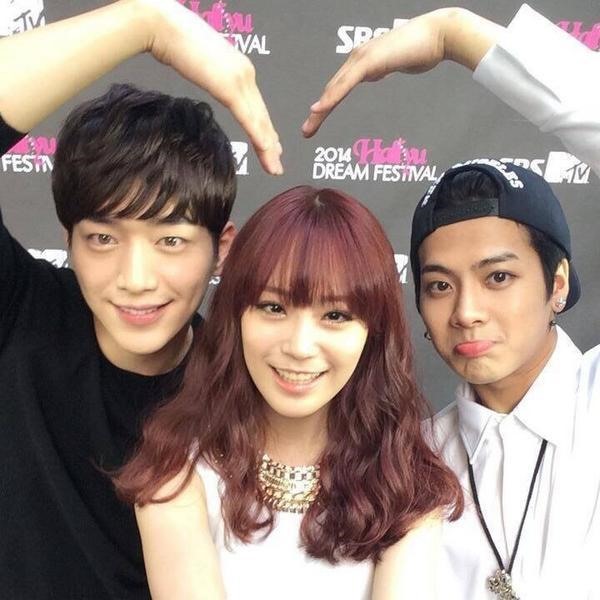 徐康俊、Young Ji、Jackson