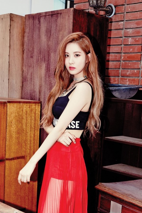 少女時代-TaeTiSeo《Holler》概念照:徐玄 少女時代-TaeTiSeo《Holler》概念照:徐玄