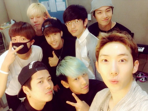 趙權、GOT7