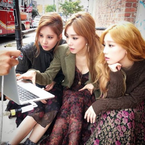 TaeTiSeo 紐約畫報花絮照 (太妍 Instagram) TaeTiSeo 紐約畫報花絮照 (太妍 Instagram)