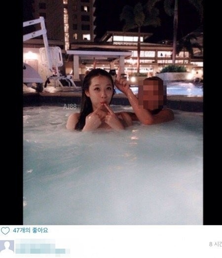 Sulli 近況照 (韓國線上留言版) Sulli 近況照 (韓國線上留言版)