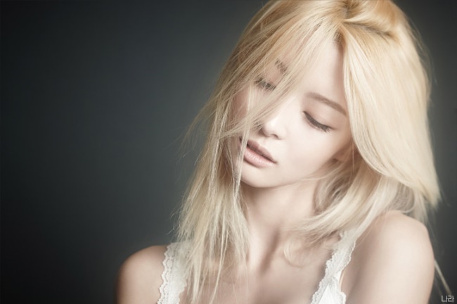 Hello Venus 概念照：Nara