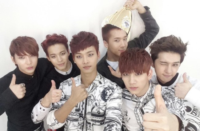 VIXX《Show Chamipon》一位認證照