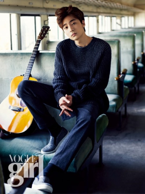 Roy Kim Vogue Girl 畫報 (2014.11)