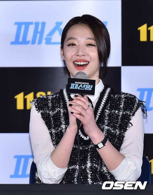Sulli 出席電影《時尚王》記者會以及 VIP 試映會 Sulli 出席電影《時尚王》記者會以及 VIP 試映會