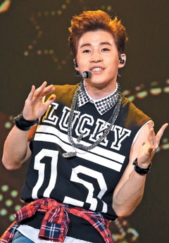 Henry@Samsung 公益演唱會