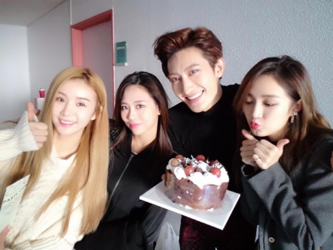 周覓、曹璐、Fei、Jia 周覓、曹璐、Fei、Jia