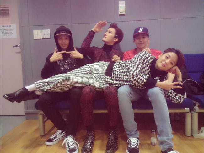 周覓、Amber、TASTY 周覓、Amber、TASTY