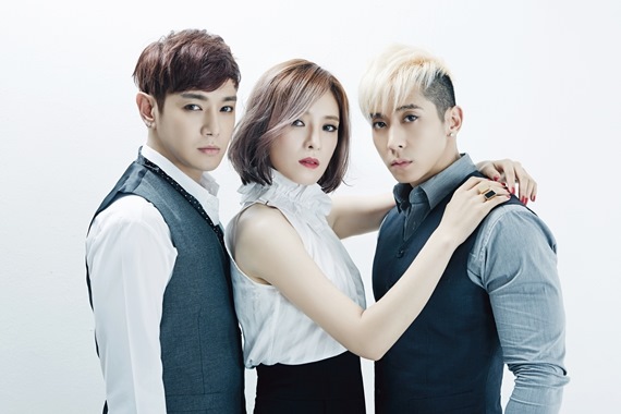 Fly to the Sky & Gummy