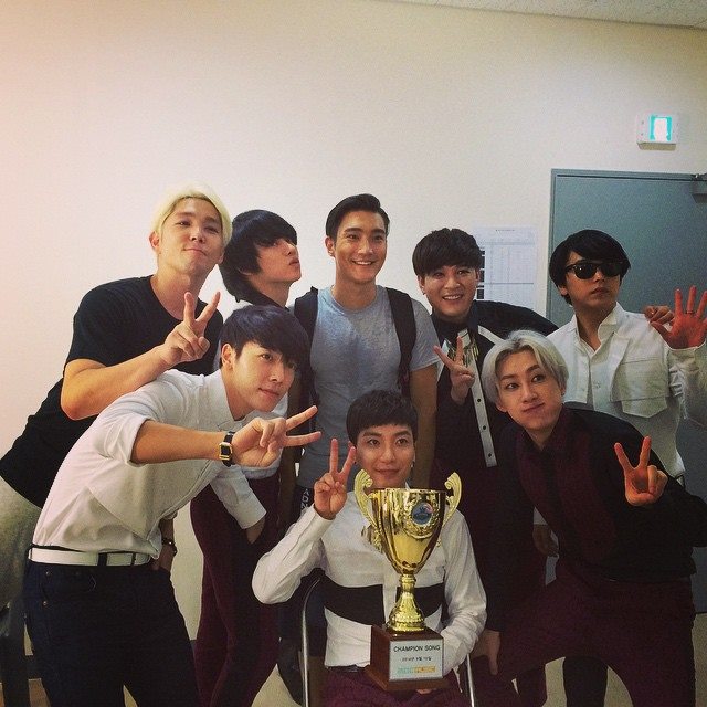 Super Junior 慶九周年 (強仁 IG) Super Junior 慶九周年 (強仁 IG)