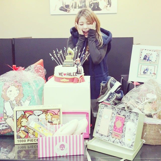 Ailee 慶出出道一千日 Ailee 慶出出道一千日