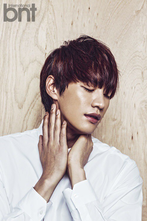 金英光 International bnt 畫報