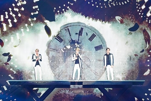 JYJ 日本巨蛋巡迴演唱會《一期一會》