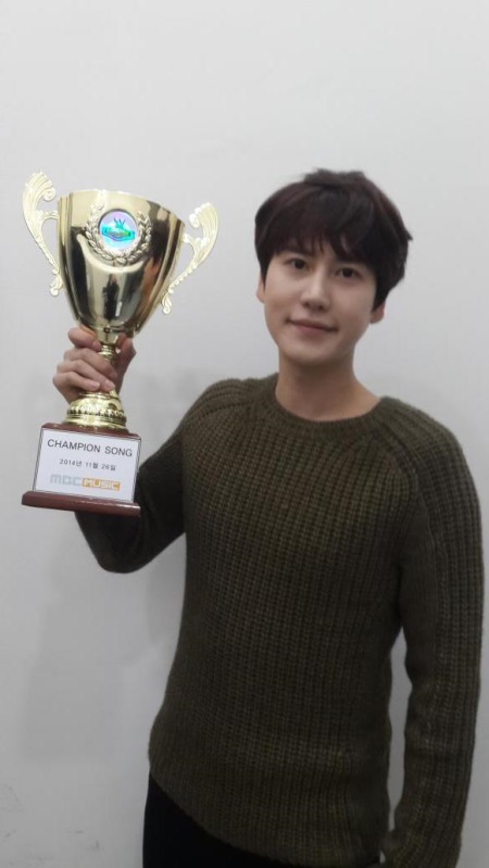 圭賢《Show Champion》一位認證照