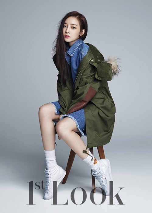 具荷拉 1st Look