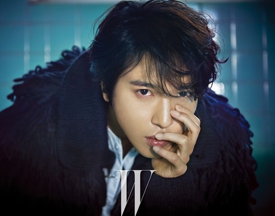 容和 W Korea 畫報 容和 W Korea 畫報